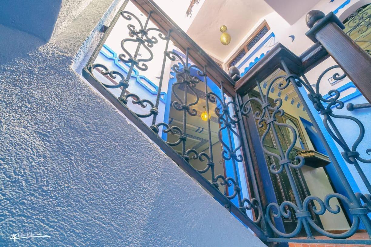 לינה וארוחת בוקר צ'פצ'אוונה Dar Rafik מראה חיצוני תמונה